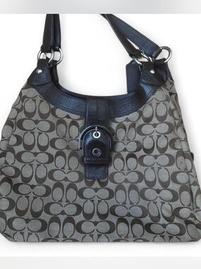 Vintage Coach Signature Canvas hobo brown shoulder bag